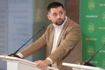 Арахамія оцінив скандали в слузі народу