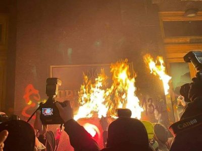 У Зеленского рассказали, кто стоит за протестами в поддержку Стерненко