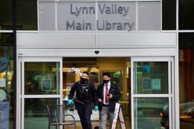 В канадском городе в результате резни в библиотеке погибла женщина