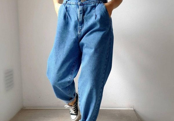 У моду увійшли джинси мом, слоучі та неймовірні бойфренди