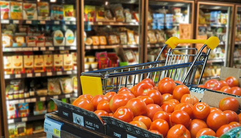 В Украине резко подорожают продукты питания: когда и на сколько