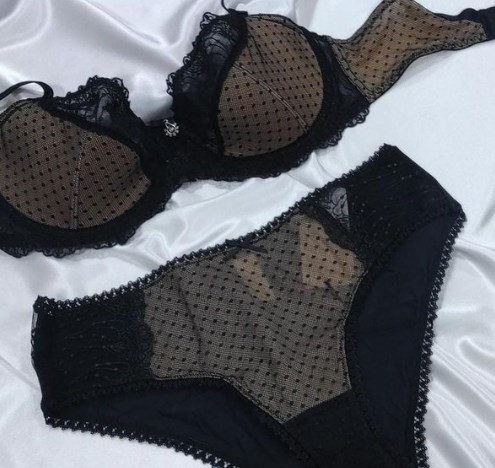 Что нельзя носить женщине после 40 лет: то, с чем пора прощаться