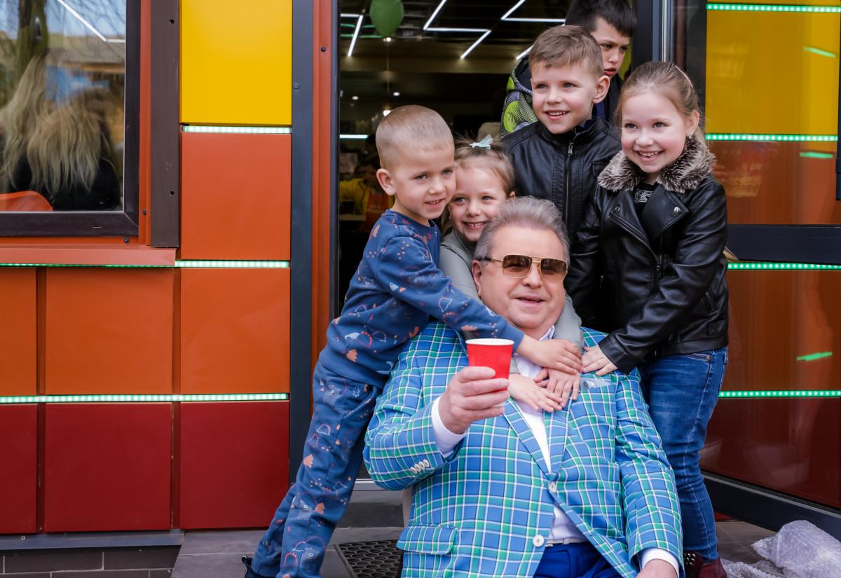 Михайло Поплавський дав старт українському Діснейленду Михайло Поплавський дав старт українському Діснейленду