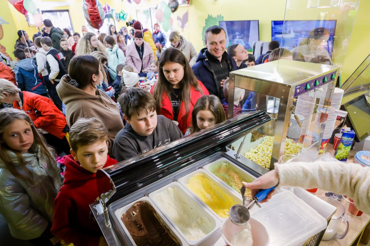 Михайло Поплавський дав старт українському Діснейленду Михайло Поплавський дав старт українському Діснейленду