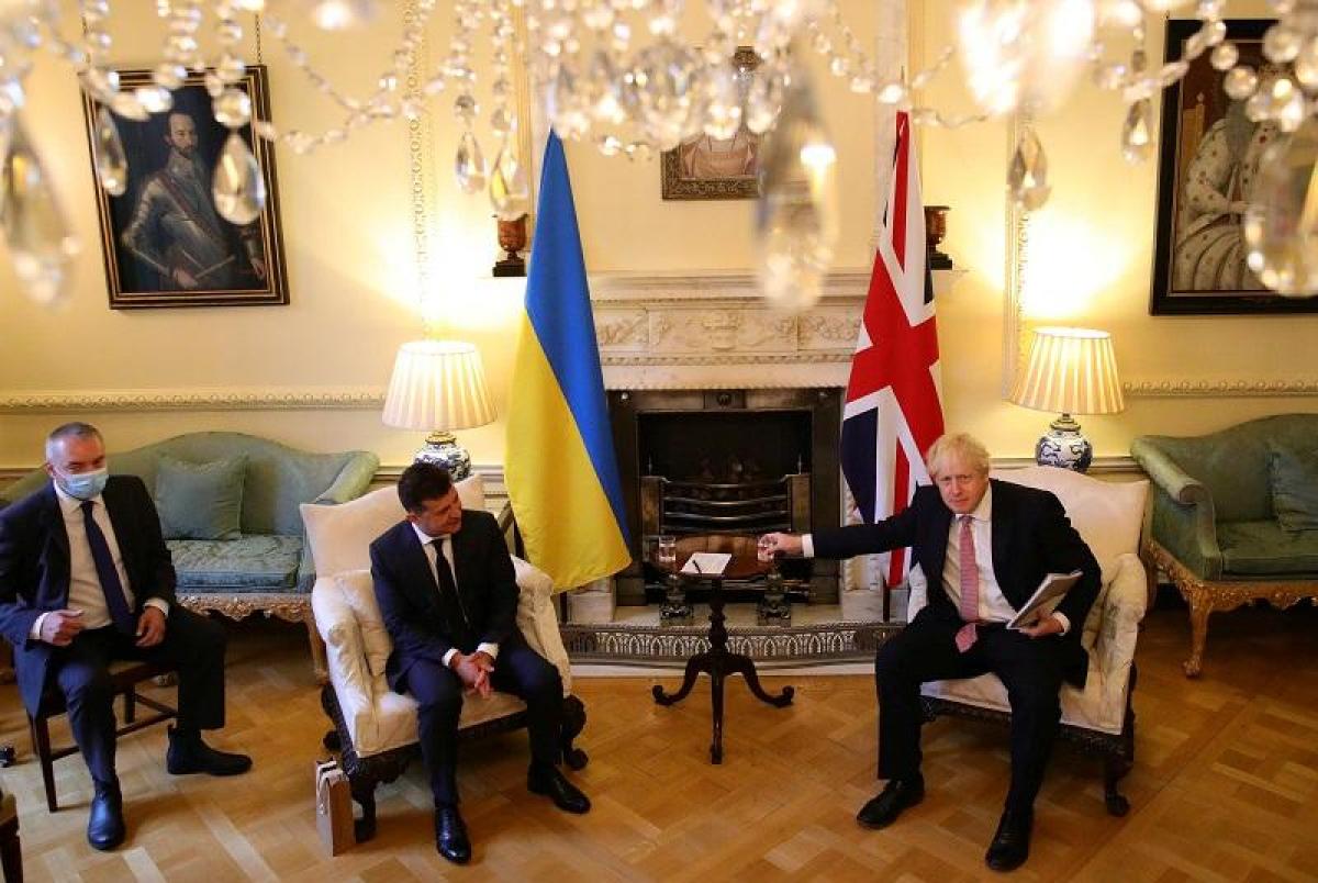 Угроза нападения России на Украину: Зеленский в Мюнхене встретился с Джонсоном