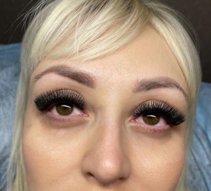 О темной помаде после 40 лет лучше забіыть / Instagram О темной помаде после 40 лет лучше забіыть / Instagram