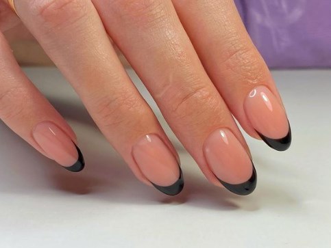 Френч манікюр весна 2021 Френч манікюр весна 2021