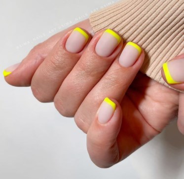 Френч манікюр весна 2021 Френч манікюр весна 2021