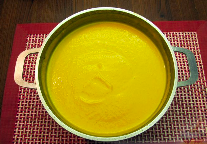 Неймовірно смачний гарбузовий крем суп: покроковий рецепт Неймовірно смачний гарбузовий крем суп: покроковий рецепт