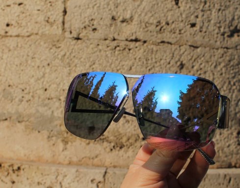 очки с зеркальными линзами – это уже не модно очки с зеркальными линзами – это уже не модно