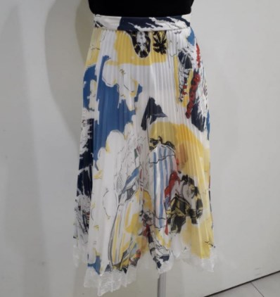 Модні спідниці міді 2021 весна-літо Модні спідниці міді 2021 весна-літо