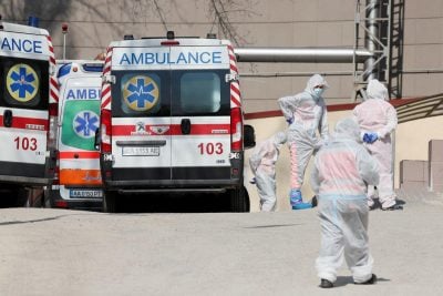 COVID-19 набирает обороты: в Украине за сутки более 6 тысяч новых случаев заражения