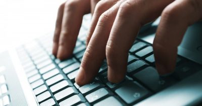 У Telegram обговорювали організацію масової бійні в одній зі шкіл Києва У Telegram обговорювали організацію масової бійні в одній зі шкіл Києва