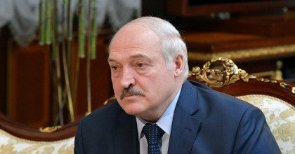 Лукашенко заявил, что считает Бога "беларусом по национальности"