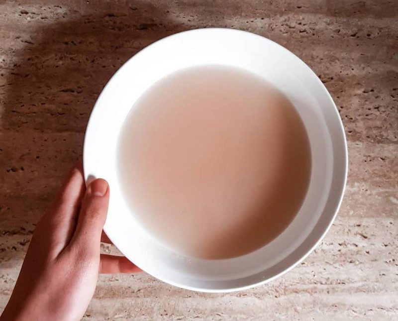 Зачем волосам рисовая вода и как ее приготовить