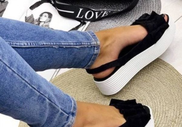 Модные сандалии 2021 Модные сандалии 2021