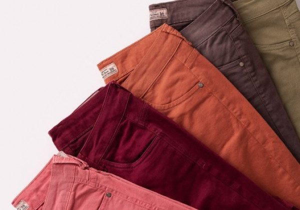 Модные цветные джинсы 2021 Модные цветные джинсы 2021