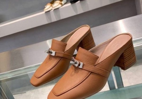 Модная женская обувь весна-лето 2021