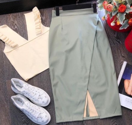 Шкіряні спідниці весна-лето 2021