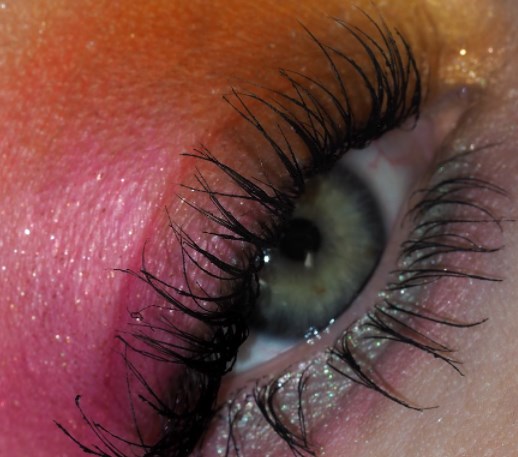 Ошибки макияжа, которые чрезвычайно старят женщин