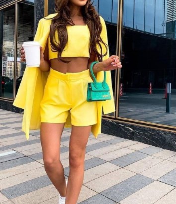 Модні жіночі шорти 2021 Модні жіночі шорти 2021