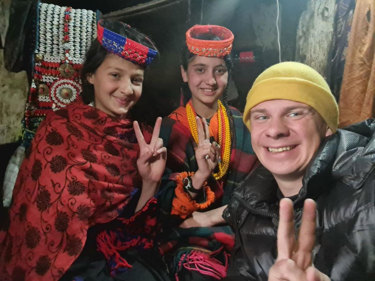 Світ Навиворіт 2021 Світ Навиворіт 2021