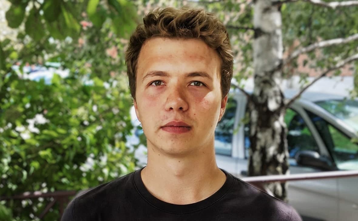 У Мінську терміново сів 'замінований' літак із засновником телеграм-каналу Nexta на борту У Мінську терміново сів 'замінований' літак із засновником телеграм-каналу Nexta на борту