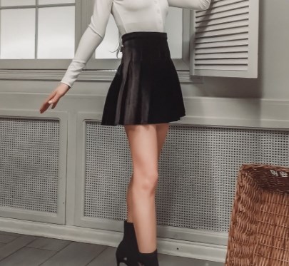 Модні спідниці плісе 2021