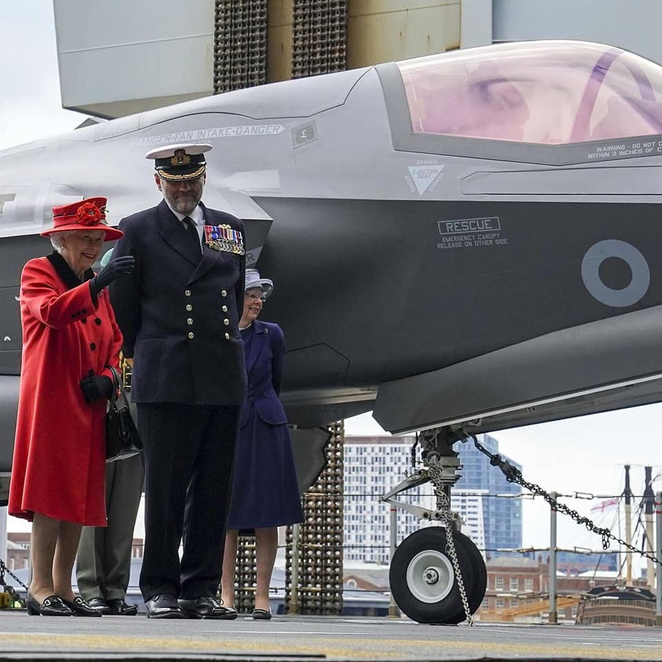 Елизавета II в Портсмуте