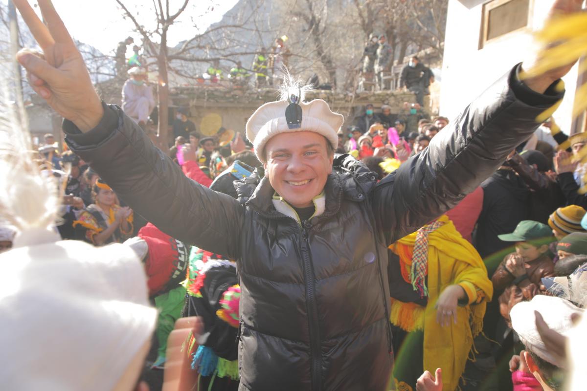 Світ навиворіт 2021 - свято в Пакистані