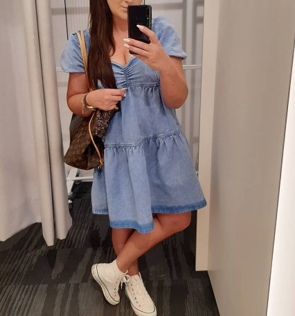 Модные джинсовые платья 2021