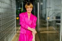 Редкое фото: Елена Кравец показала, как подросли ее двойняшки