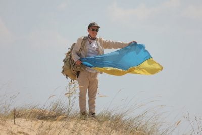 Дмитрий Комаров