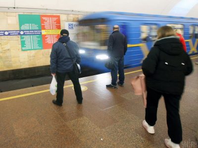 Поїздка в метро Києва не подорожчає до 20-25 грн, запевнив Кличко