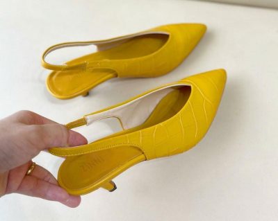 В моду на лето 2021 вошли слингбэки – туфли сказочной красоты из 40-х, которые оставил нам Диор