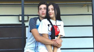 Роман Сасанчин с возлюбленной Роман Сасанчин с возлюбленной