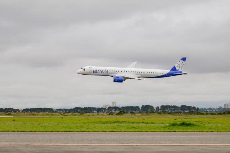 У Зеленского назвали условие запрета полетов белорусских самолетов в Украину