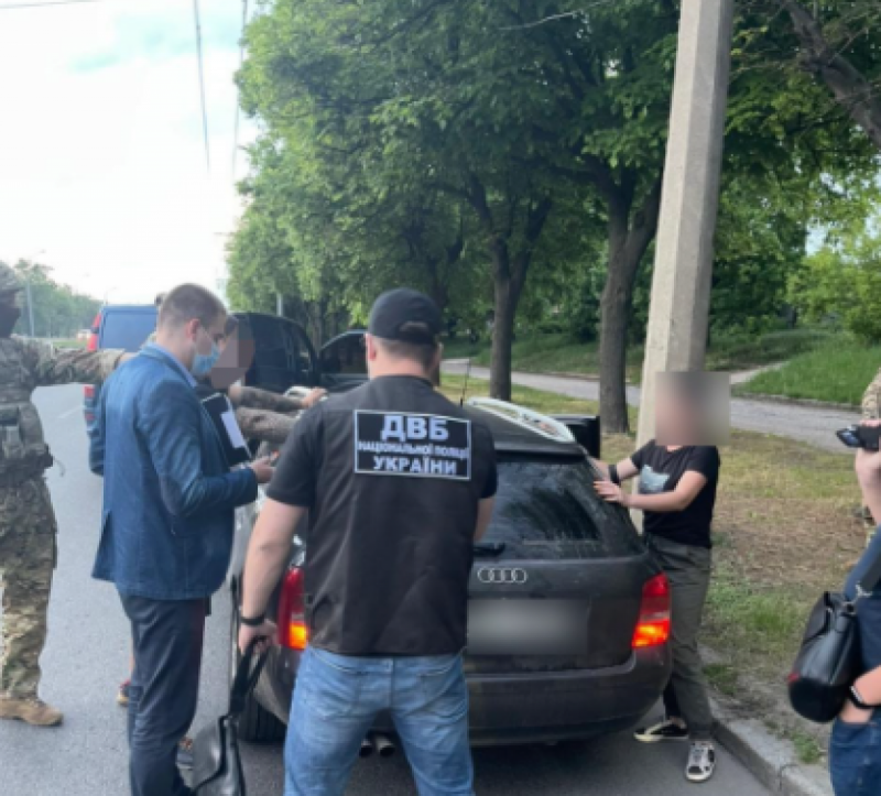 "Покараний Містер Хам": затримано харків'янина, який знущався з поліцейських