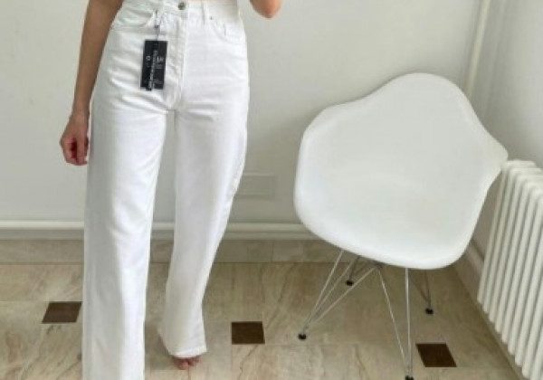 Модные белые брюки 2021