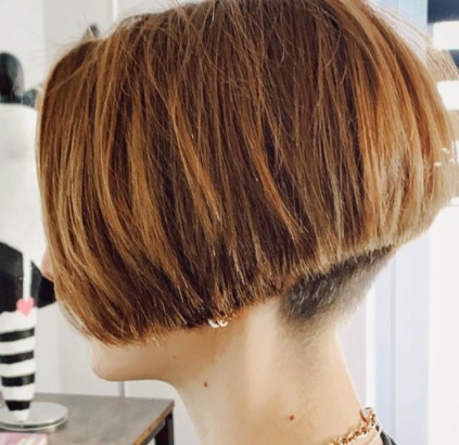 Стрижка укороченный боб 2021