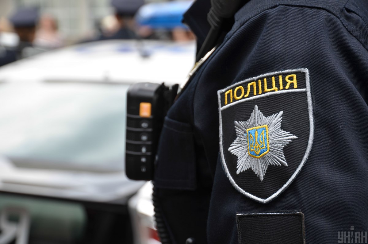 попа в лосинах 