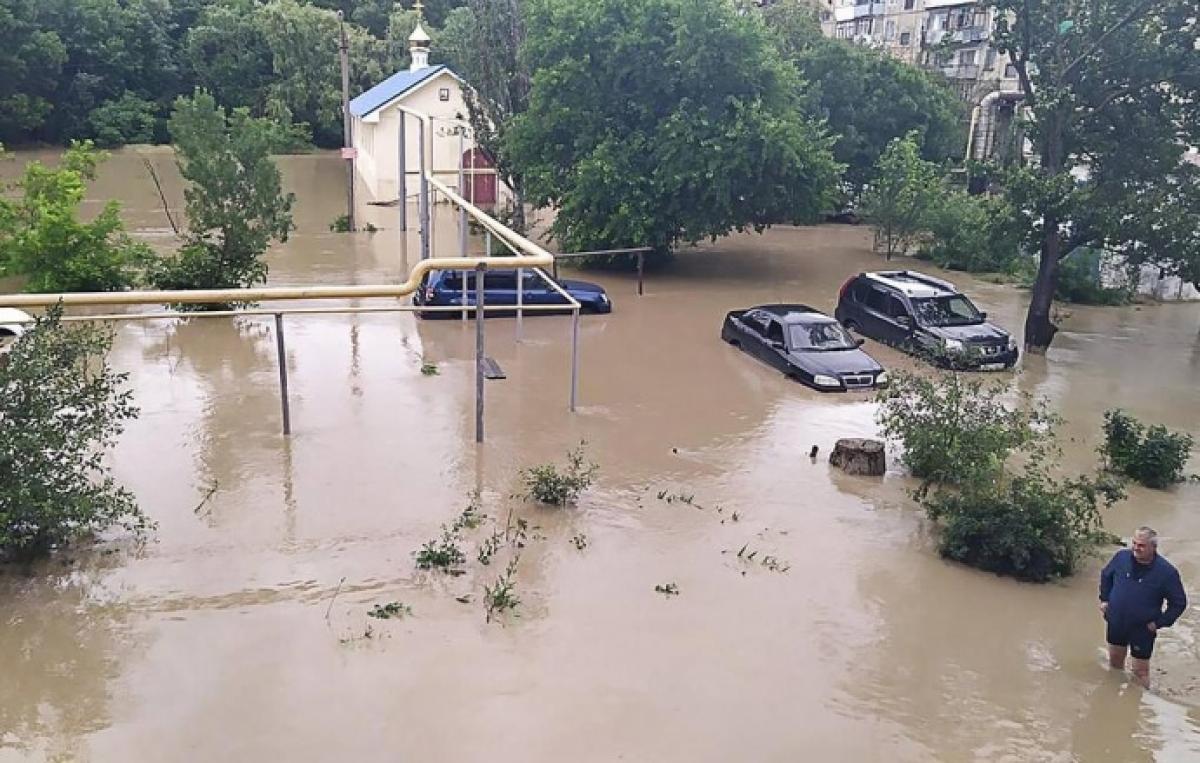 Оккупанты Крыма оценили колоссальный ущерб от наводнения