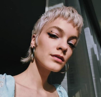 Наймодніші короткі стрижки 2021 для жінок після 40 років з ефектом омолодження Наймодніші короткі стрижки 2021 для жінок після 40 років з ефектом омолодження