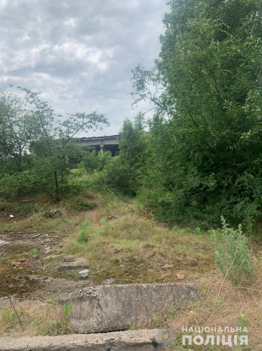 У Нікополі знайдена мертвою дівчинка, яку довго шукали