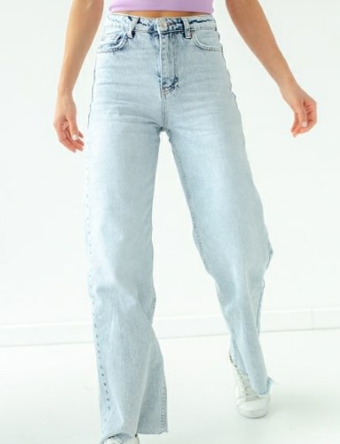 Модные прямые джинсы 2021 Модные прямые джинсы 2021