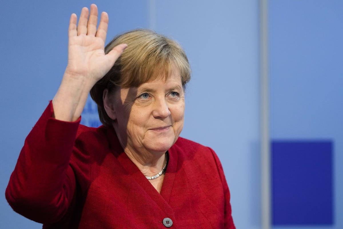 Визит Меркель в Киев: ухудшатся ли отношения с Германией и какая судьба у СП-2