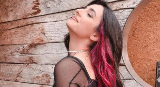 Анна Тринчер