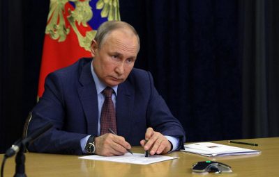 Путина публично и показательно нагнули, заставив выполнять Женевскую конвенцию