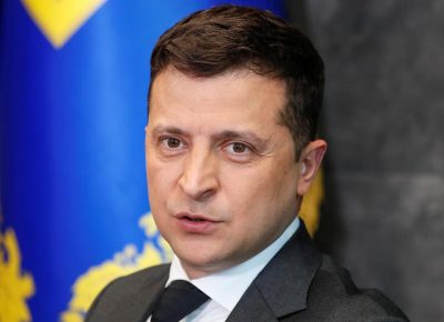 Зеленский пообещал украинцам виртуального тренера