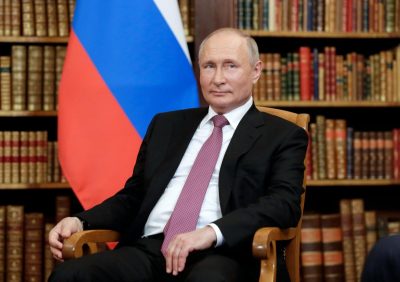 Путин объяснил, кто виноват, что Россия захапала Крым